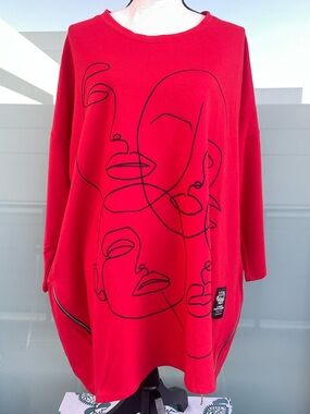Transparente Red Abstract Face Graphic Tunic Top / Mini Dress One Size